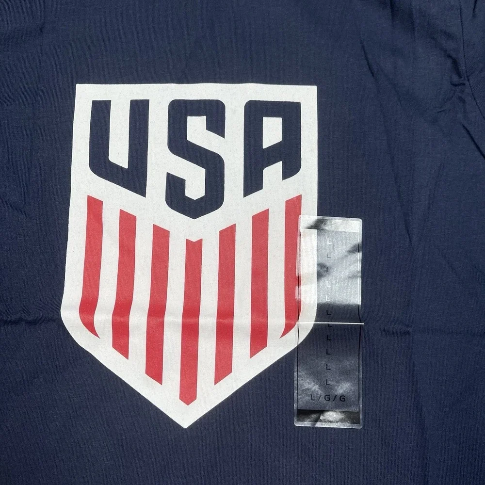 Team USA Soccer Crest Navy Blue Nike Athletic Cut T-Shirt Boys Size Large New A